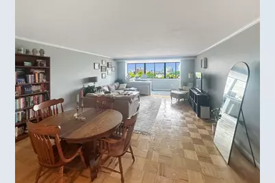 6 Whittier Pl #8R, Boston, MA 02114 - Photo 4