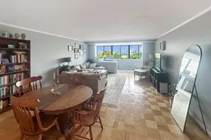 6 Whittier Pl, Boston, MA 02114 - Photo 4