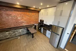 1028 Commonwealth Ave, Boston, MA 02215 - Photo 4