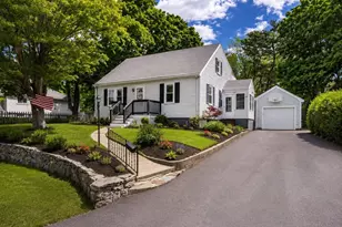 92 Hawthorn, Westwood, MA 02090 - Photo 1