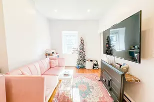 4 Viking St, Boston, MA 02127 - Photo 1
