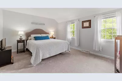 6 Redwood St, Townsend, MA 01469 - Photo 32