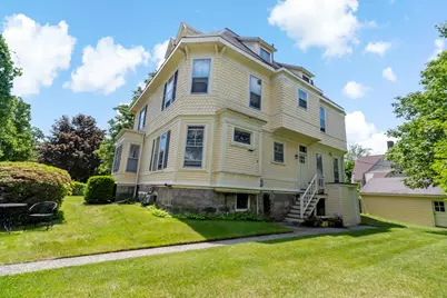 216 Prospect St, Fall River, MA 02720 - Photo 6