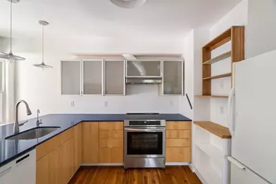 8-10 York Avenue #10, Watertown, MA 02472 - Photo 8
