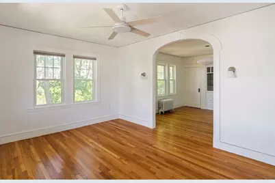 8-10 York Avenue #10, Watertown, MA 02472 - Photo 2