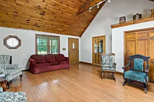 842 Wood St, Swansea, MA 02777 - Photo 8