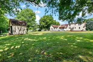 842 Wood St, Swansea, MA 02777 - Photo 36