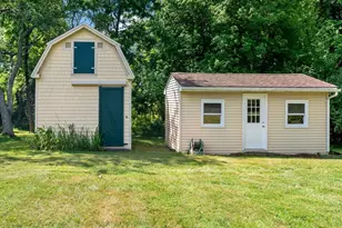 842 Wood St, Swansea, MA 02777 - Photo 34