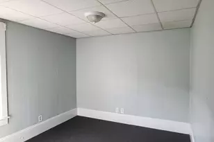 19 Gardner Ave, Lowell, MA 01854 - Photo 10