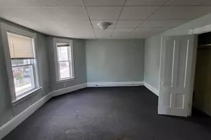 19 Gardner Ave, Lowell, MA 01854 - Photo 8