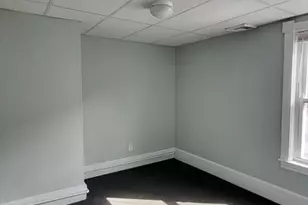19 Gardner Ave, Lowell, MA 01854 - Photo 12