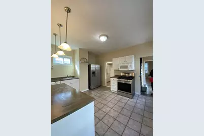 218 Broadway #218, Cambridge, MA 02139 - Photo 2