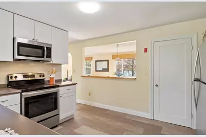 16 Lakeview Dr, Littleton, MA 01460 - Photo 10