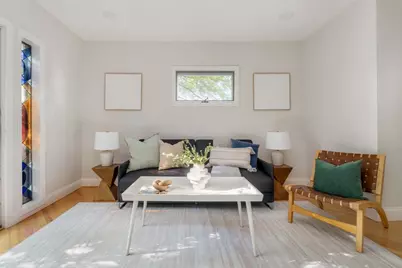 32 Bellis Circle, Cambridge, MA 02140 - Photo 4