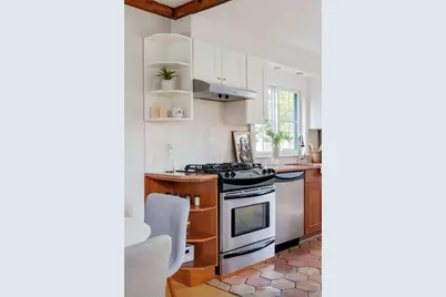 32 Bellis Circle, Cambridge, MA 02140 - Photo 16