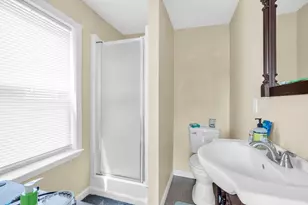 194 W Fifth St, Boston, MA 02127 - Photo 8