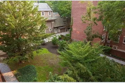 16 Chauncy St #21, Cambridge, MA 02138 - Photo 10