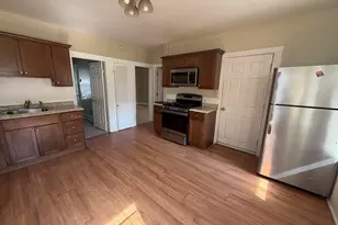 107 Endicott St, Worcester, MA 01610 - Photo 6