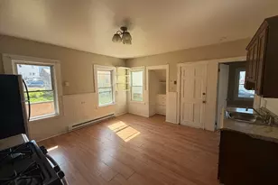 107 Endicott St, Worcester, MA 01610 - Photo 8
