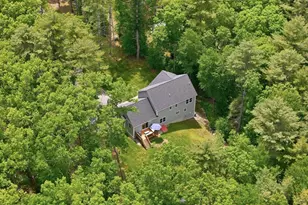 109 Thurlow St, Georgetown, MA 01833 - Photo 38