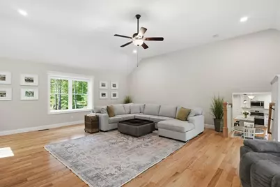 109 Thurlow St, Georgetown, MA 01833 - Photo 20