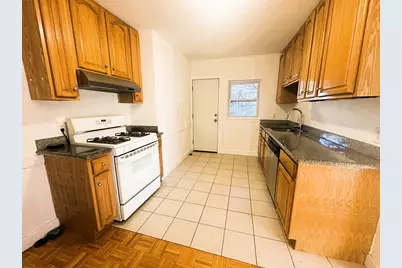 20 Shanley #1R, Boston, MA 02135 - Photo 2