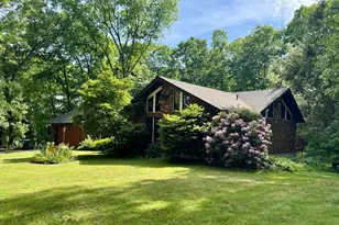 64 Number 10 Schoolhouse Rd, Charlton, MA 01507 - Photo 2