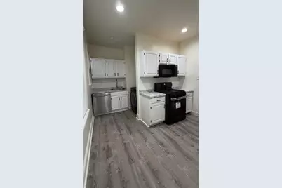27 Hosmer St #1, Boston, MA 02126 - Photo 4