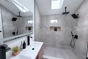 7 Berkeley St, Melrose, MA 02176 - Photo 10