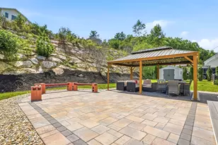 120 Mohawk Path, Holliston, MA 01746 - Photo 10