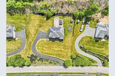 120 Mohawk Path, Holliston, MA 01746 - Photo 6