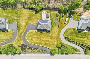 120 Mohawk Path, Holliston, MA 01746 - Photo 6