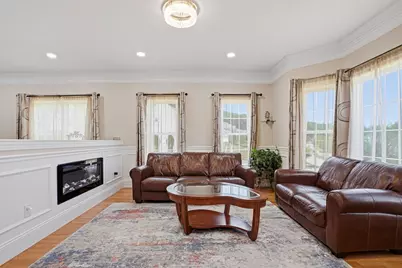 120 Mohawk Path, Holliston, MA 01746 - Photo 18