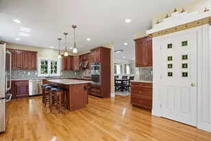 120 Mohawk Path, Holliston, MA 01746 - Photo 14