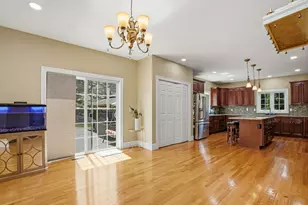 120 Mohawk Path, Holliston, MA 01746 - Photo 12