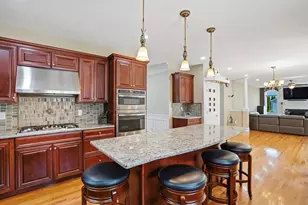 120 Mohawk Path, Holliston, MA 01746 - Photo 14