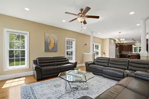 120 Mohawk Path, Holliston, MA 01746 - Photo 12