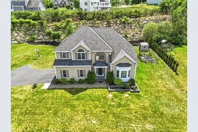 120 Mohawk Path, Holliston, MA 01746 - Photo 2