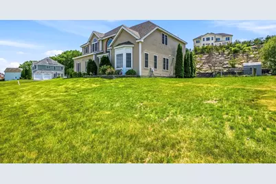 120 Mohawk Path, Holliston, MA 01746 - Photo 4