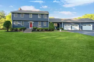 11 Lawndale Rd, Tyngsborough, MA 01879 - Photo 2