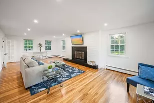 11 Lawndale Rd, Tyngsborough, MA 01879 - Photo 10