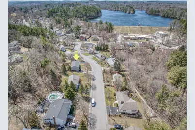7 Briarwood Rd, Woburn, MA 01801 - Photo 18