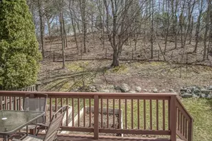 7 Briarwood Rd, Woburn, MA 01801 - Photo 20