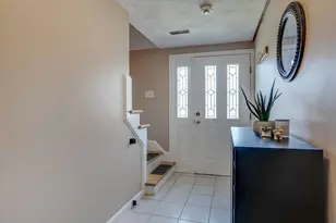7 Briarwood Rd, Woburn, MA 01801 - Photo 14