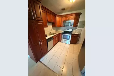 133 Warren St #3, Watertown, MA 02472 - Photo 4