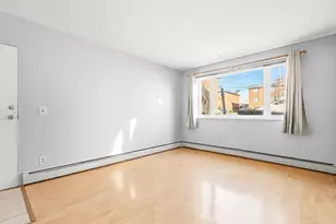 133 Warren St, Watertown, MA 02472 - Photo 12