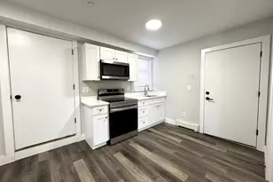 189 E Merrimack St, Lowell, MA 01852 - Photo 2