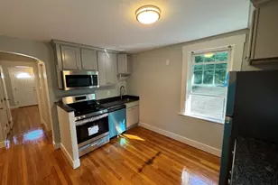 142 Warren Rd, Framingham, MA 01702 - Photo 2