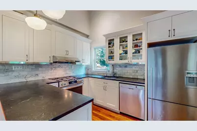 176 Parker #0000, Newton, MA 02459 - Photo 10