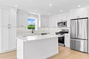 42 Ross St, Fall River, MA 02723 - Photo 4